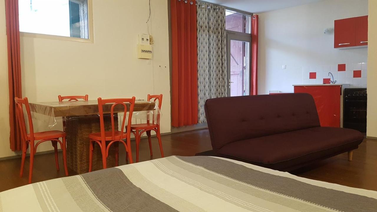 Passins Grand Studio Et Jolies Chambres A Louer מראה חיצוני תמונה