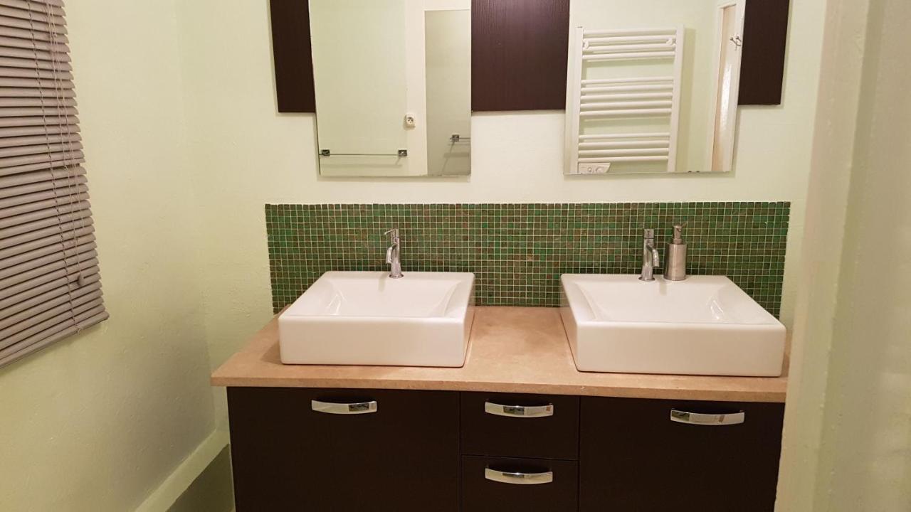 Passins Grand Studio Et Jolies Chambres A Louer מראה חיצוני תמונה